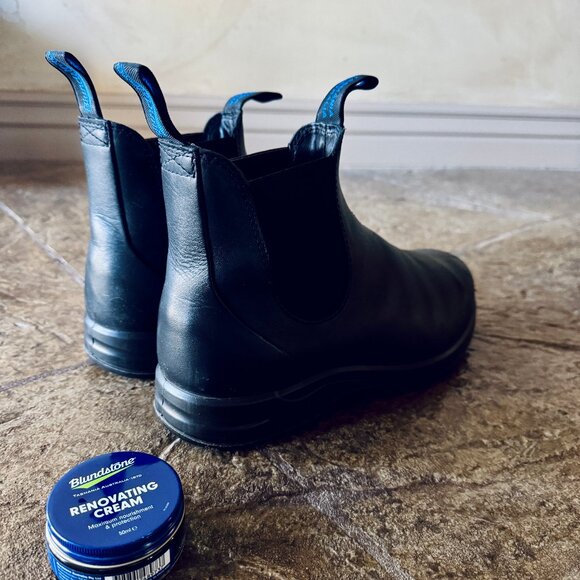 Mens Blundstone 2241 All-Terrain Thermal Chelsea Boots Black 10.5 US Vibram - Picture 2 of 5